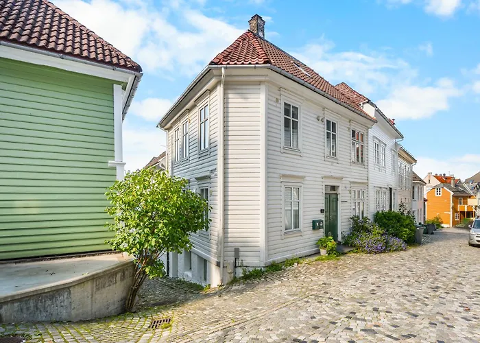 Charming Townhouse - Walk Everywhere! Appartamento Bergen