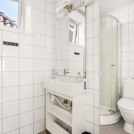 דירה Charming Townhouse - Walk Everywhere!