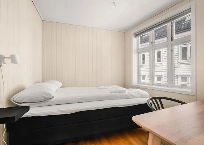 Charming Townhouse - Walk Everywhere! * برغن